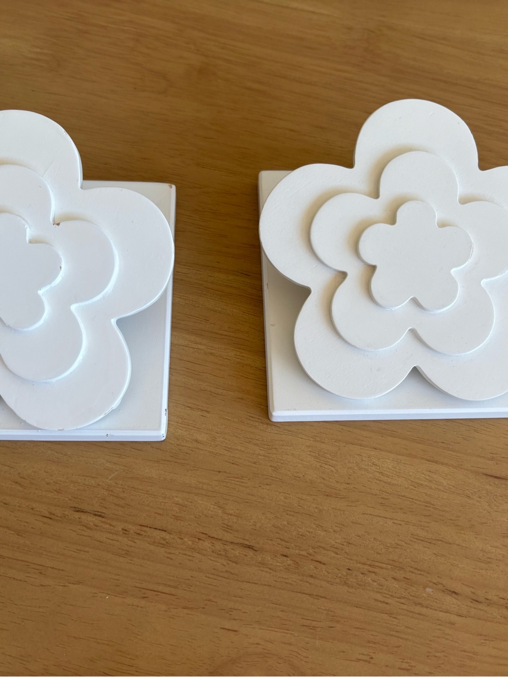 White Floral Layered Wall Decor - Decorative Flower Wall Hangers for Quilt